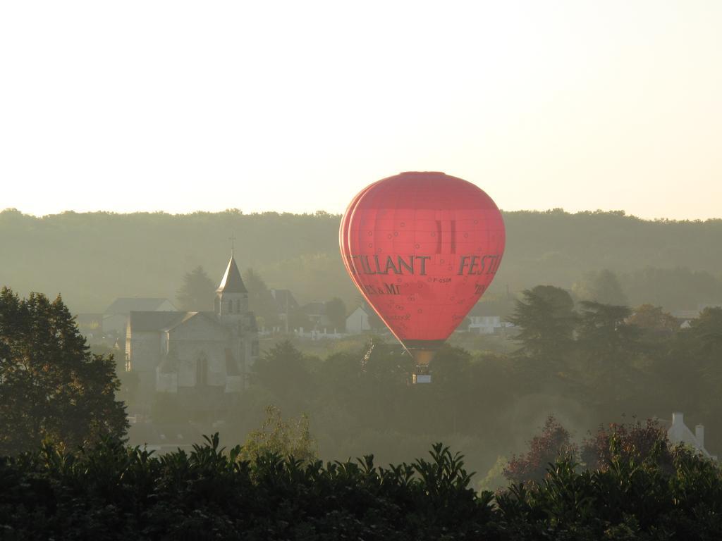 Hotel La Longue Vue Gennes-Val-de-Loire エクステリア 写真